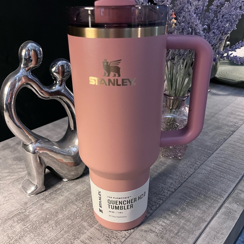 Stanley Antique Pink Quencher